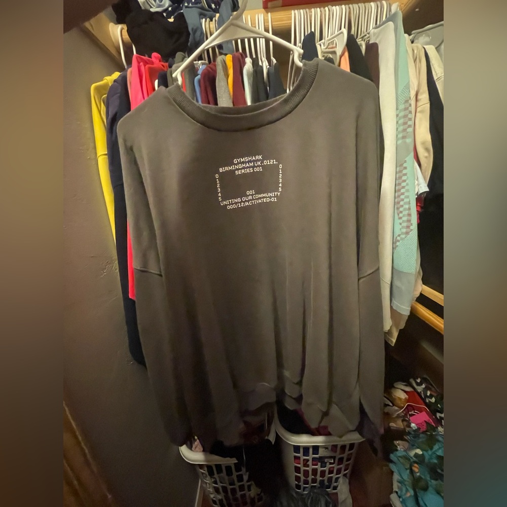 Gymshark sweatshirt